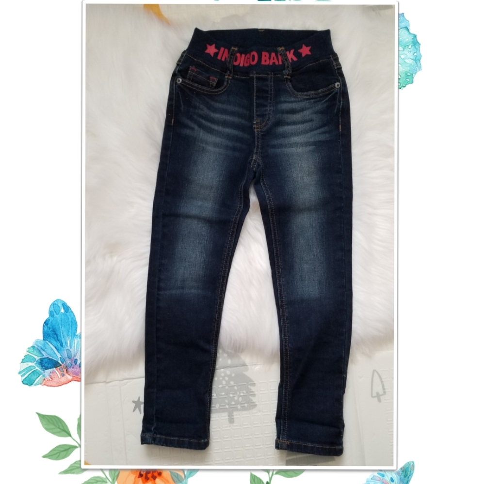 Girl's jeans